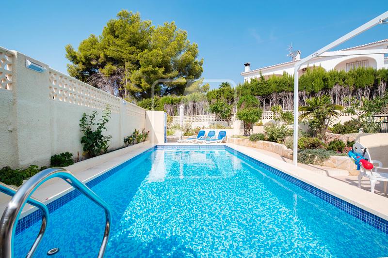 Foto 16fda381-eb35-4488-bdc9-96e9f1a301b9. Chalet villa en venta e, los pinos en Carrió - La Merced - Los Pinos Calp