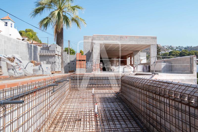 Foto 678eddea-a5a4-4489-beb7-20d47f9840c3. Xalet amb calefacció aparcament piscina a El Portet-Pla del Mar Moraira