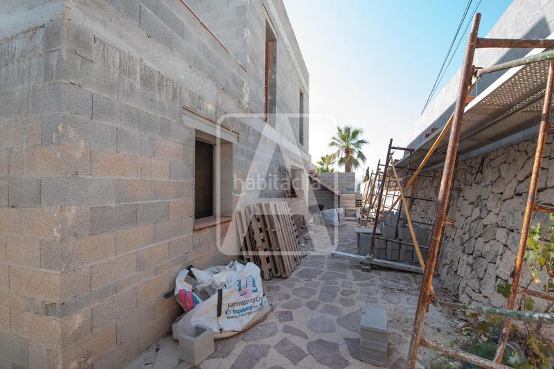 Foto a5702a7f-6805-42af-abfa-43f65d4e3999. Xalet amb calefacció aparcament piscina a El Portet-Pla del Mar Moraira