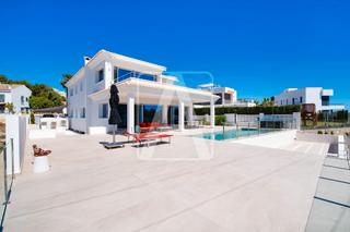 Chalet in La Caleta - La Calalga - Les Bassetes. Villa en venta en calpe, les bassetes