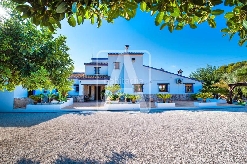 Foto 3f41aa99-5793-4562-b23c-bea3d55ea448. Chalet in partida benimarco 20a in Moraira