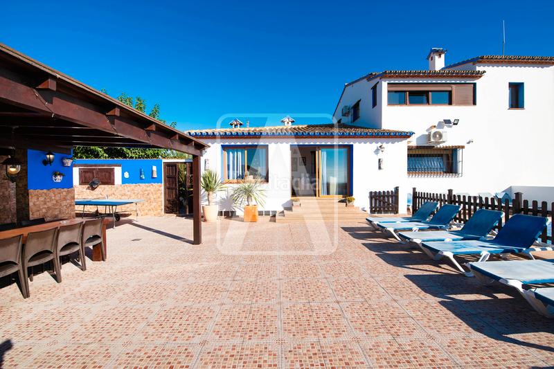 Foto b78402c3-e4f6-4e59-84fc-b7ae3d5a631b. Chalet in partida benimarco 20a in Moraira