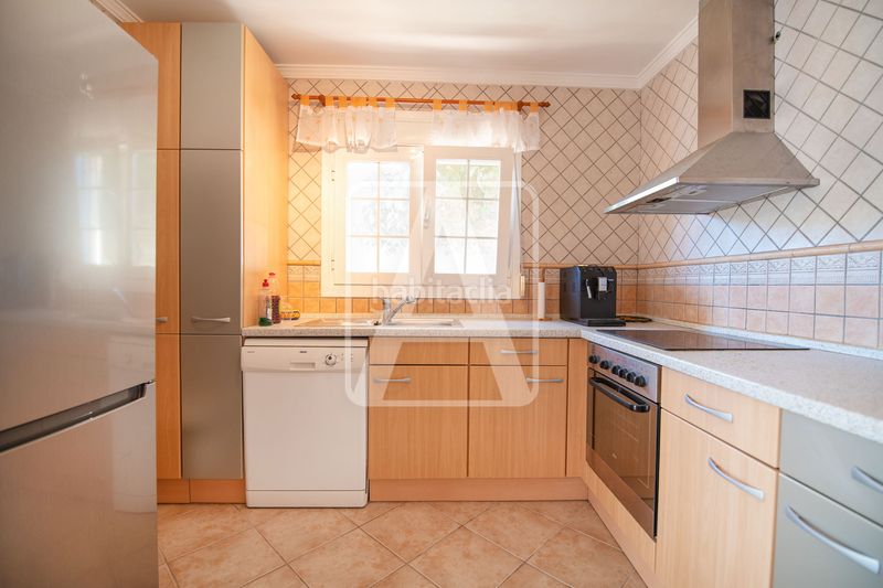 Foto 8bdf5098-45e6-46e4-b4a2-5307b44059cd. Chalet villa en venta , La Fustera en La Fustera Benissa
