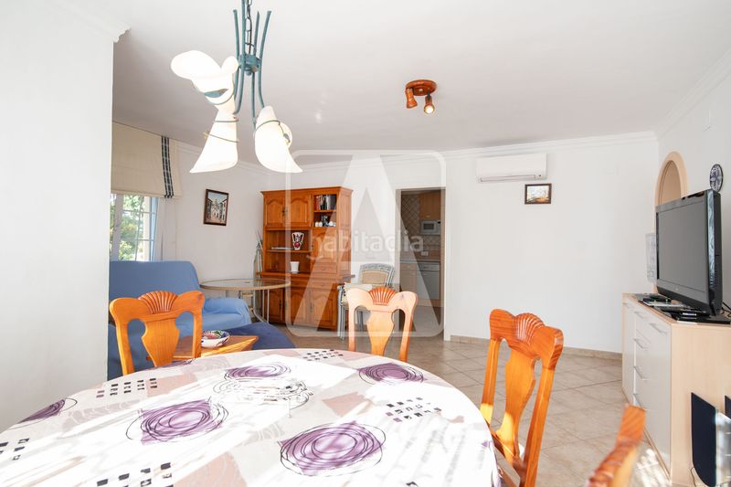 Foto daf2c2dc-d0be-43ee-9d2e-89639e4b2312. Chalet villa en venta , La Fustera en La Fustera Benissa