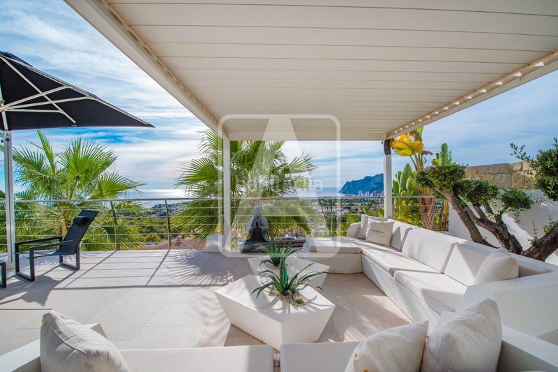 Foto 6d0b7cff-6d09-44a3-a7a8-529b2efdc0c4. Chalet avec chauffage parking piscine dans Gran Sol Calp