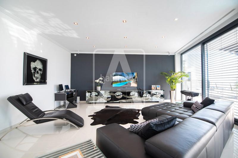 Foto 8d898db2-141f-408c-abb0-5782ae1abd7b. Chalet avec chauffage parking piscine dans Gran Sol Calp