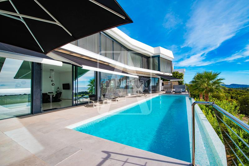 Foto ba55d67d-91e2-4dcc-9a30-32add0e72620. Chalet avec chauffage parking piscine dans Gran Sol Calp