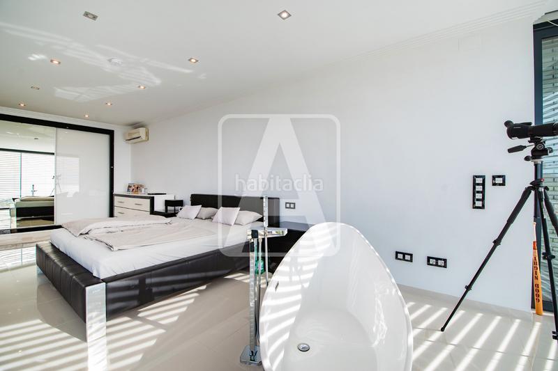 Foto d59c2dbe-f895-4883-90eb-7034b55d94c8. Chalet avec chauffage parking piscine dans Gran Sol Calp