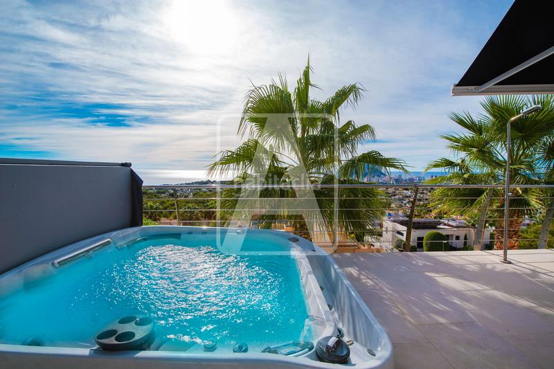 Foto ee12888b-ec5b-4094-9e80-6379d9381cb3. Chalet avec chauffage parking piscine dans Gran Sol Calp