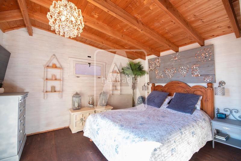 Foto 2a98698f-1e07-4c92-a551-b3f949c0d548. Chalet with parking pool in La Fustera Benissa