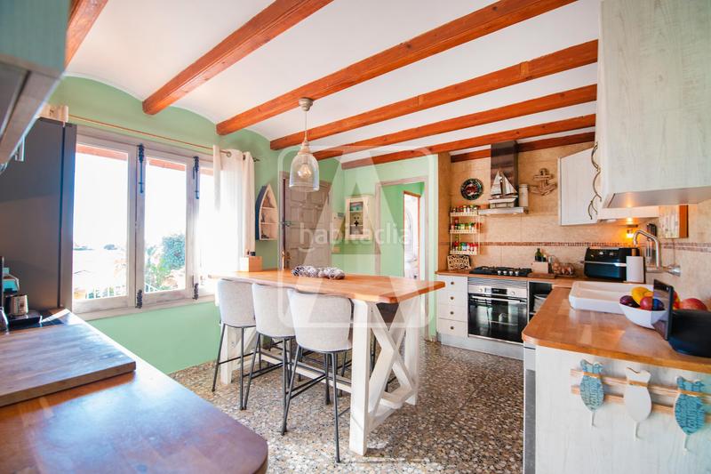 Foto 7c56fa7f-0eca-48b6-aba1-8658c84c6a3b. Chalet with parking pool in La Fustera Benissa