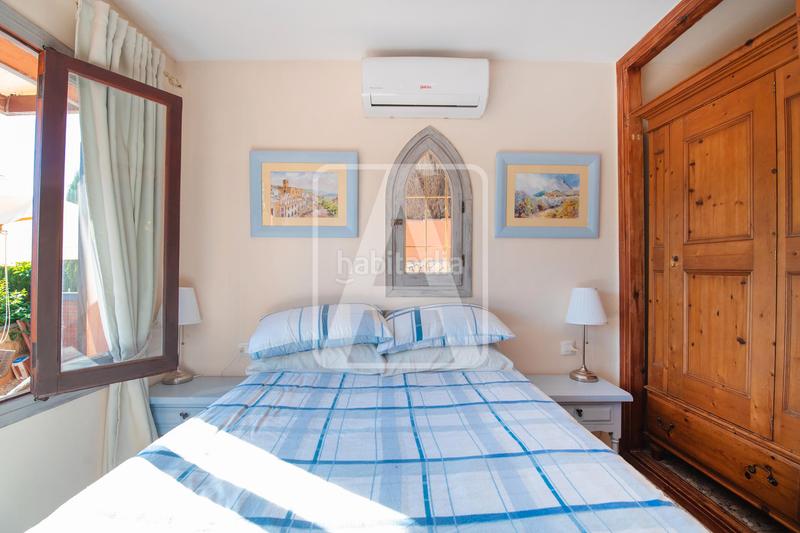 Foto 8288d0dc-69e1-4e9d-88fc-e619aa5f8a7b. Chalet with parking pool in La Fustera Benissa