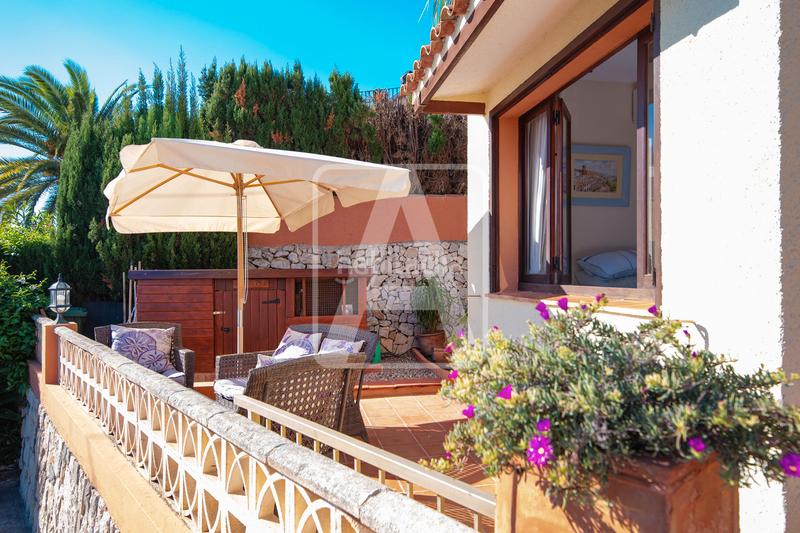 Foto a8bb6bc4-59bb-4d6d-b0a8-bad7243b54ba. Chalet with parking pool in La Fustera Benissa