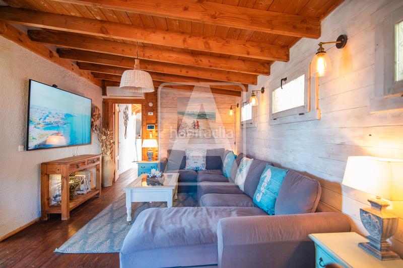 Foto fed75995-2709-4042-957a-06be9363622f. Chalet with parking pool in La Fustera Benissa