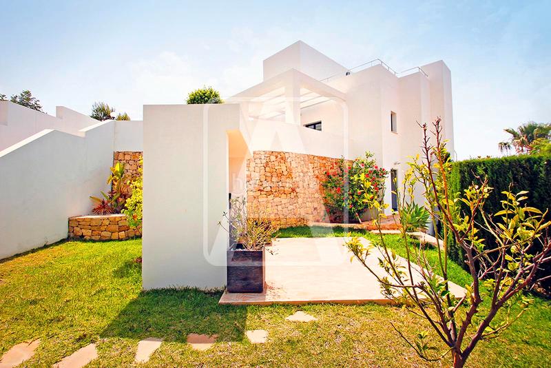 Foto 4660d423-6f20-4f95-8032-2a20cd242acd. Chalet villa en venta e, Cometa en Cometa Calp