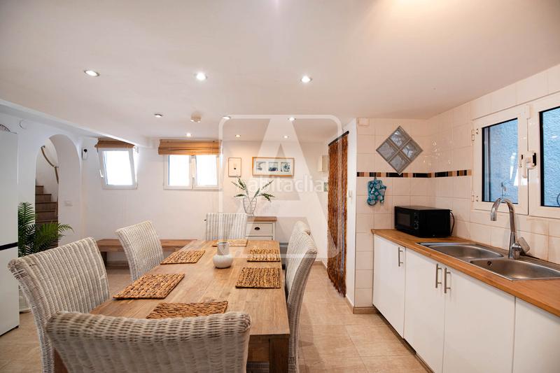 Foto 45767b79-5ac7-4645-a4aa-8aa93a7681eb. Chalet con camino riscaldamento parcheggio piscina in Calp