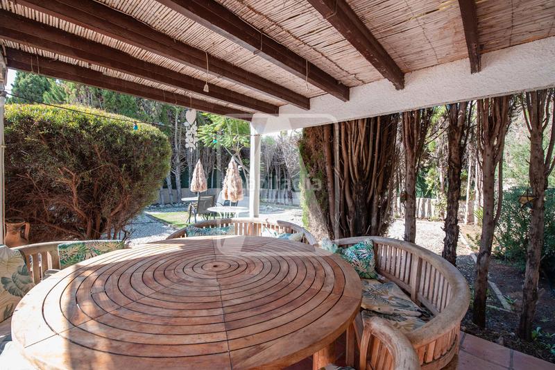 Foto 60c8dda4-34ab-4d78-aebb-3541e586f7c2. Chalet con camino riscaldamento parcheggio piscina in Calp