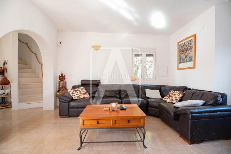 Foto 62d759a5-7317-44db-9aed-a60f0a07e926. Chalet con camino riscaldamento parcheggio piscina in Calp