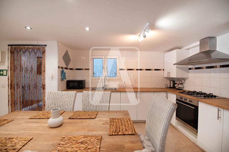 Foto 87d107c9-8991-49cb-8bb4-68f149ab8ee4. Chalet con camino riscaldamento parcheggio piscina in Calp