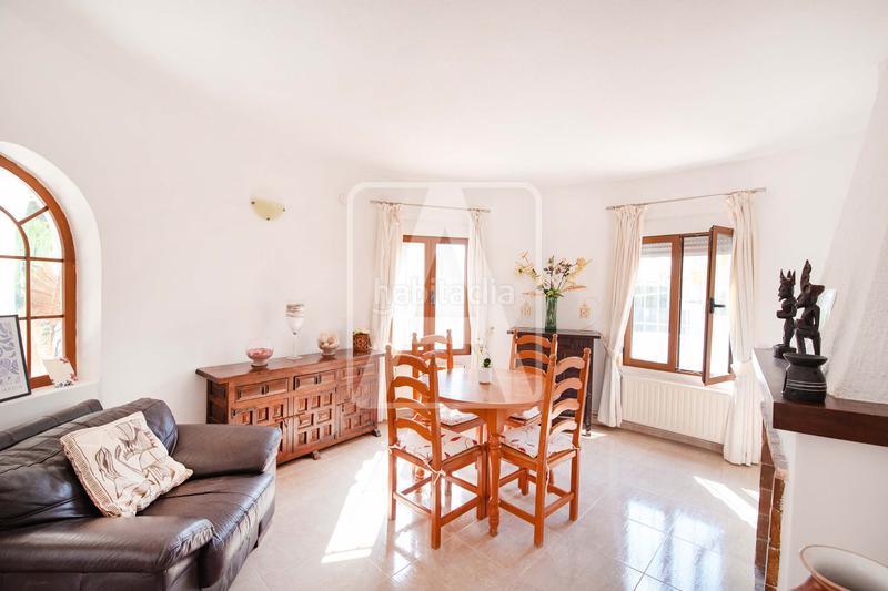 Foto baa16cef-7d5a-474f-b371-a3a97b4bf138. Chalet con camino riscaldamento parcheggio piscina in Calp