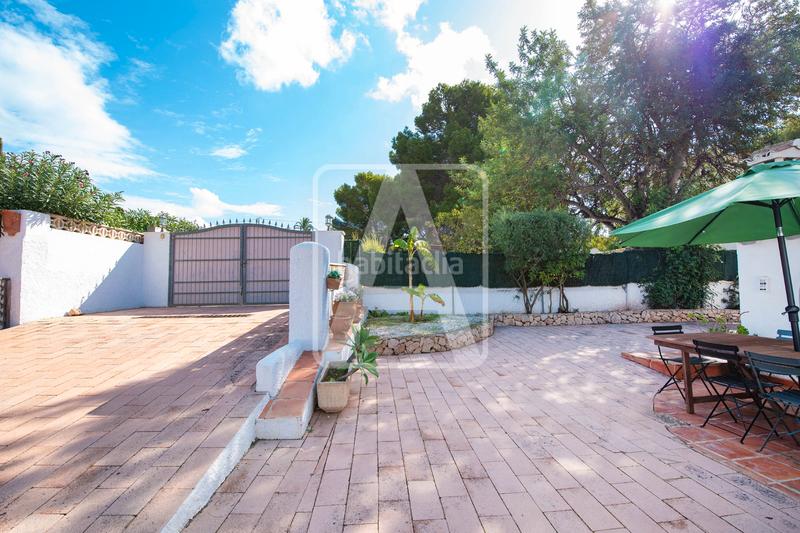 Foto c4e00ea7-7d97-44d5-89d9-1e49016f0015. Chalet con camino riscaldamento parcheggio piscina in Calp