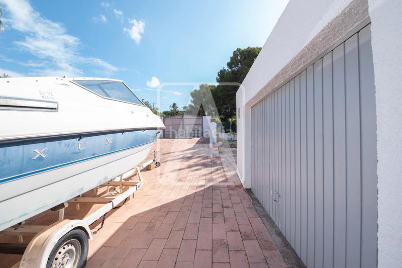 Foto dfeb41b4-d187-4d22-bd8c-f21626aafd3a. Chalet con camino riscaldamento parcheggio piscina in Calp