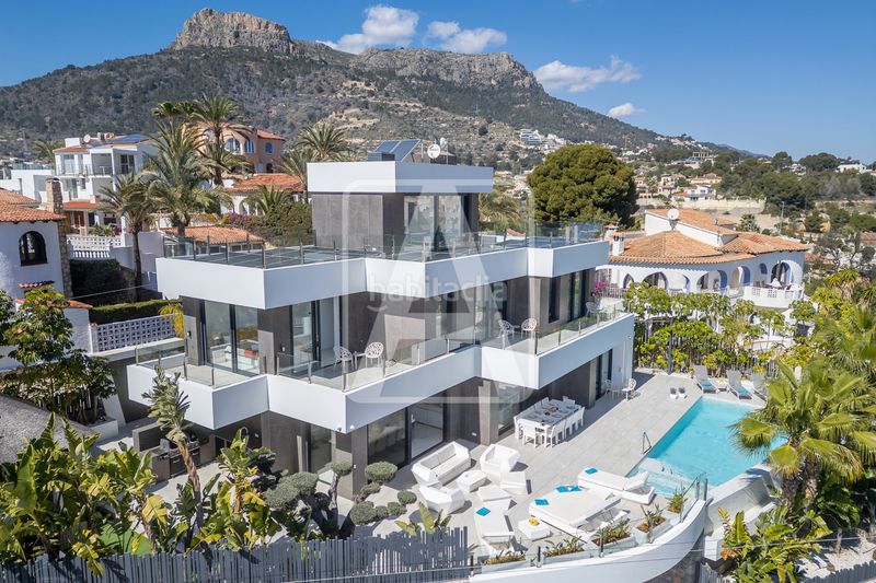 Foto 0e17b009-71ad-41f5-9c66-59c7710847ab. Xalet amb calefacció aparcament piscina a Manzanera-Tosal Calp