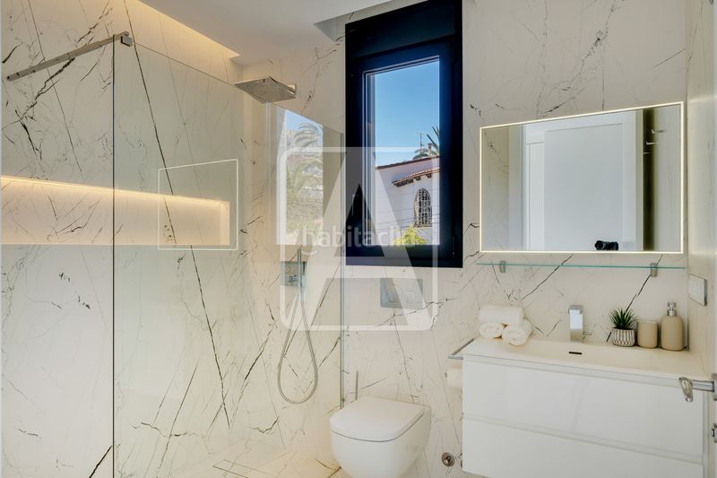 Foto 4c5b3876-d904-45b8-8999-51e7fd6c5d4a. Xalet amb calefacció aparcament piscina a Manzanera-Tosal Calp