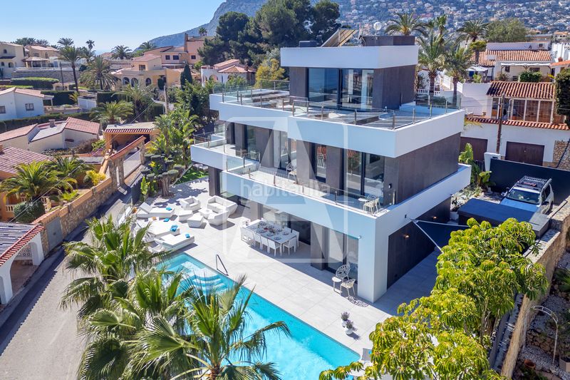 Foto b64deda1-9d6d-44bc-913f-9a2e6f8a4783. Xalet amb calefacció aparcament piscina a Manzanera-Tosal Calp