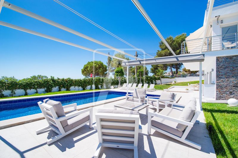 Foto bbefd318-673b-4723-a9f8-52febb732d8a. Xalet amb xemeneia calefacció aparcament piscina a Moraira