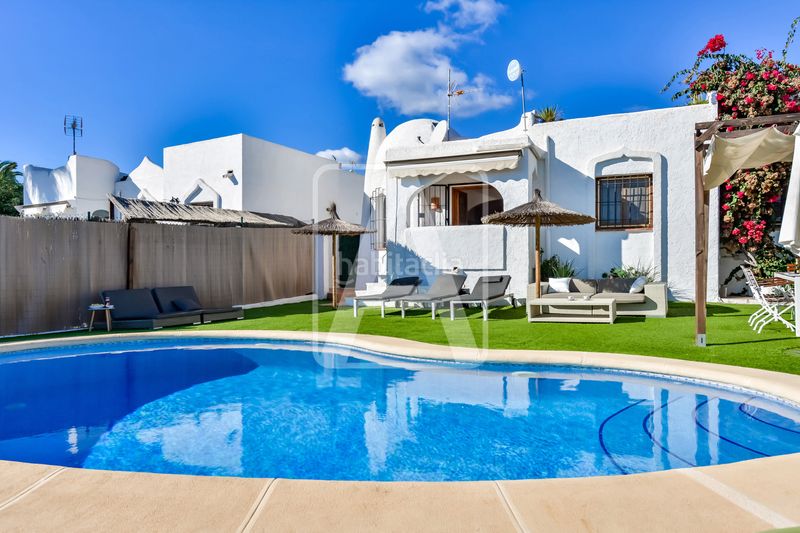 Foto 08bebb94-c301-48f5-99e6-58869871756c. Xalet amb calefacció aparcament piscina a Cometa Calp