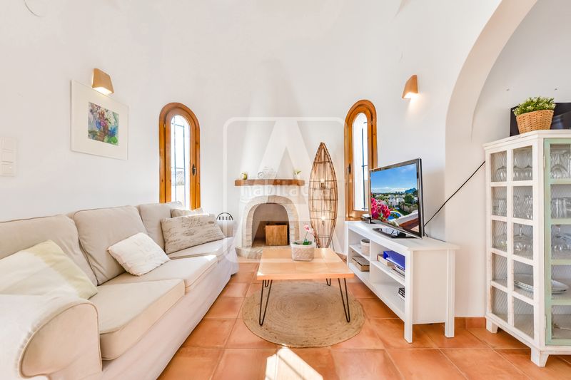 Foto 1d70d658-5e79-49fa-bcc2-1c21d9a98adc. Xalet amb calefacció aparcament piscina a Cometa Calp