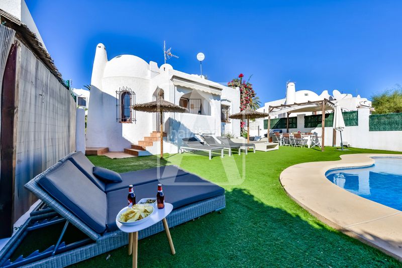 Foto 215472a5-b7db-46b9-8969-81d74f7e5cf4. Xalet amb calefacció aparcament piscina a Cometa Calp