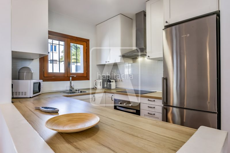 Foto 3de78da4-403b-4eec-8616-f2110154f318. Xalet amb calefacció aparcament piscina a Cometa Calp