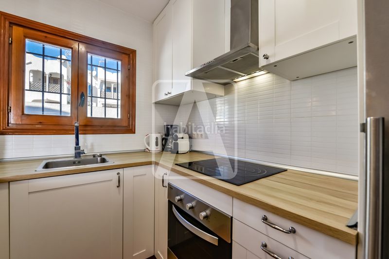 Foto 564d21c7-a9c9-45d2-95cc-d2c1c74988a0. Xalet amb calefacció aparcament piscina a Cometa Calp