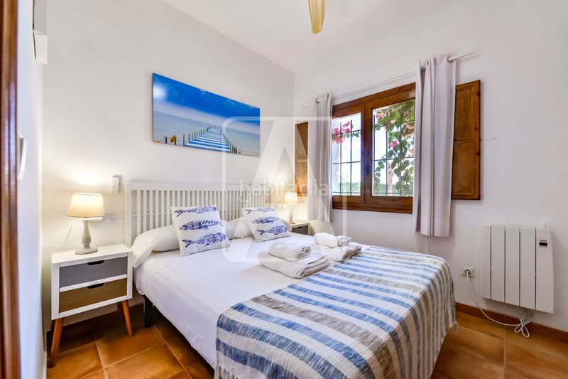 Foto 5ba16613-2a0b-4f36-8ac8-7f5cf462c2ba. Xalet amb calefacció aparcament piscina a Cometa Calp