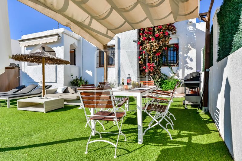 Foto 661ff846-4893-4c0a-b040-1e703a18fd89. Xalet amb calefacció aparcament piscina a Cometa Calp