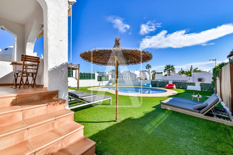 Foto 6cf39286-ba66-4912-b7c1-65a9ac078a30. Xalet amb calefacció aparcament piscina a Cometa Calp