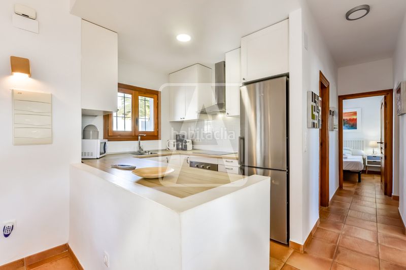 Foto 810a0194-a5a7-438a-9376-071f7f314f56. Xalet amb calefacció aparcament piscina a Cometa Calp