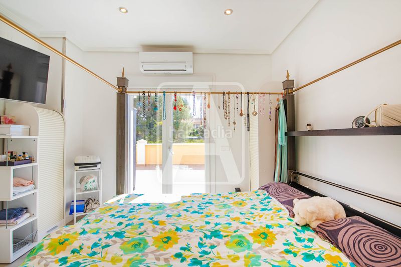 Foto 05daa724-1e0e-41a7-acc2-a0a5696e5d74. Casa adossada amb calefacció aparcament piscina a Calp