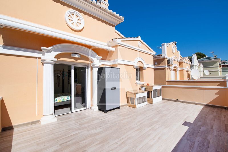 Foto 4ceacefd-ded9-439a-8ffd-6f4271491e75. Casa adossada amb calefacció aparcament piscina a Calp