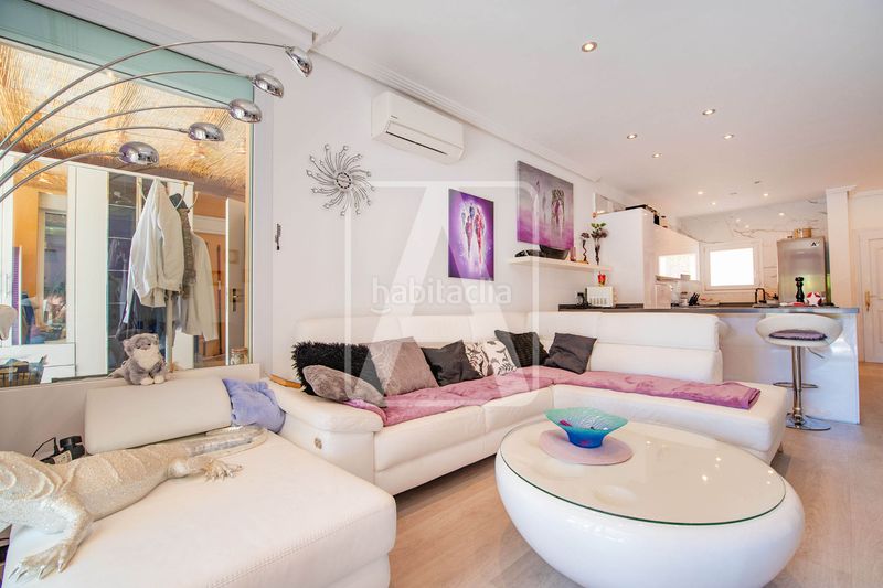 Foto 6bd44e83-aaf3-455e-9af5-129ce50d4735. Casa adossada amb calefacció aparcament piscina a Calp