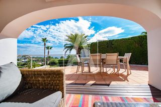 Xalet a La Fustera. Villa en venta en benissa, la fustera