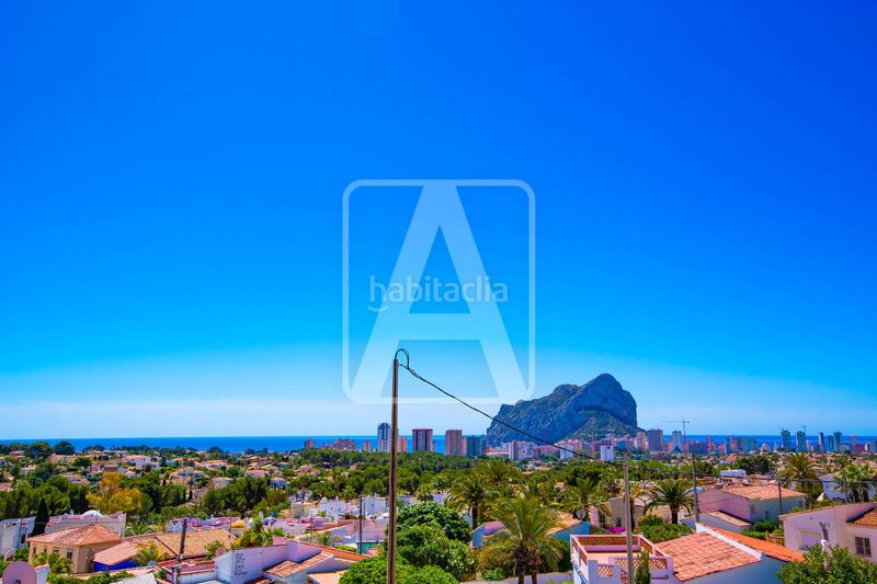 Foto f439ce67-28ce-4b62-8a78-29207e649376. Xalet amb xemeneia calefacció aparcament piscina a Calp