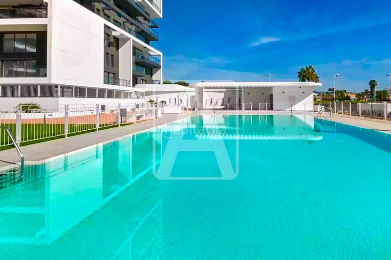 Foto 49bc45cc-f662-43e3-90b3-999d0e9c9b5f. Apartament amb aparcament piscina a Marisol Park - Ortembach - Los Almendros Calp