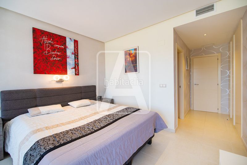 Foto 546eba80-5c6c-4b16-883f-55f52bc8ab84. Apartament amb calefacció aparcament piscina a Altea hills Altea