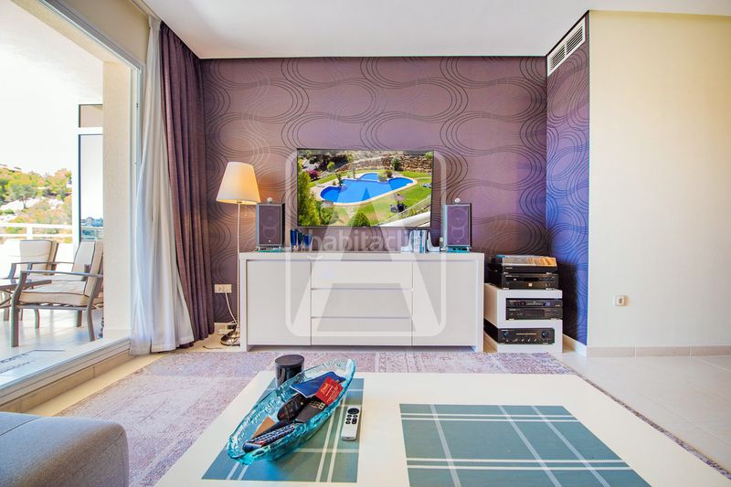 Foto 5f59b4e7-306d-4e23-b2c2-0448b26ff4b5. Apartament amb calefacció aparcament piscina a Altea hills Altea