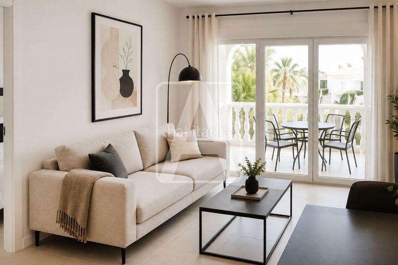 Foto d8a7f4e3-0354-449d-8ac0-8842ce99f8ce. Apartament amb calefacció piscina a La Fustera Benissa