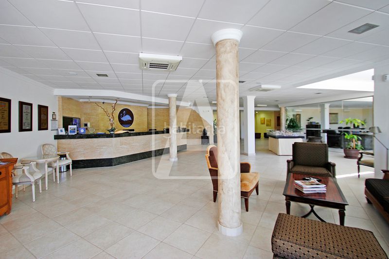 Foto f34f44fc-e66f-4ad8-b5cc-349ffdfadd59. Apartament amb calefacció piscina a La Fustera Benissa