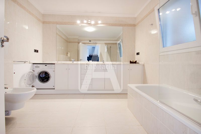 Foto 01435187-b672-4012-afd9-0fdfd59e918a. Apartament amb calefacció piscina a La Fustera Benissa